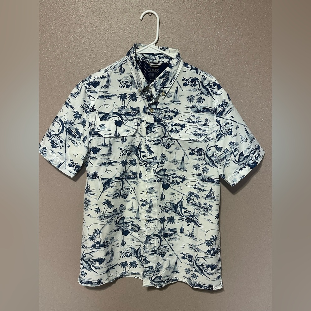 Chaps Sun Protection Moisture Wicking Marlin Fishing Hawaiian Button Shirt  M